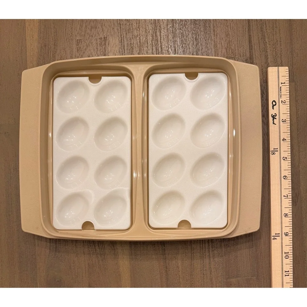 Vintage Tupperware Deviled Egg Carrier Almond Beige with Lid and Inserts‎